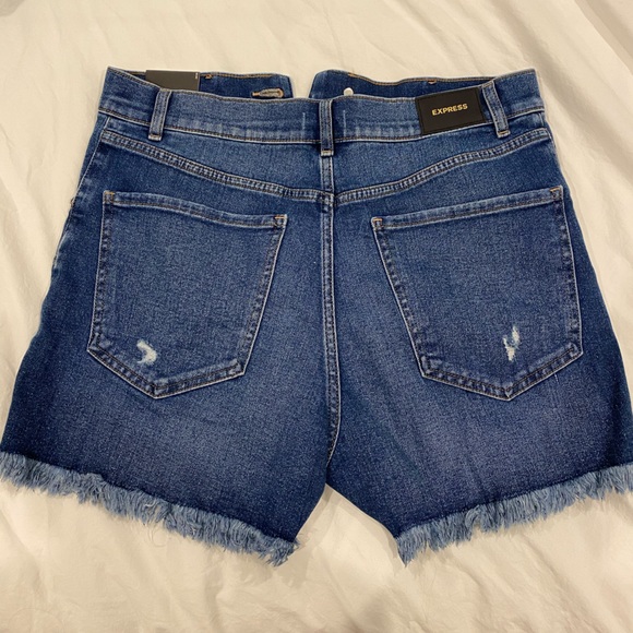NWT Express High Rise Shorts - Picture 2 of 3